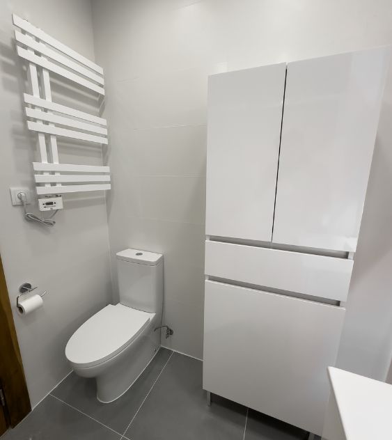 Remodelação de casa de banho em Odivelas. Renovação integral WC por JCC Design.